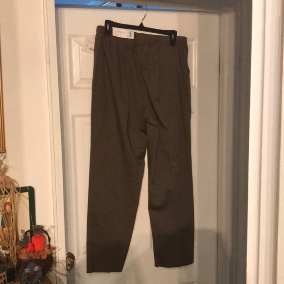 Croft&Barrow bottoms women’s khaki Pants Size Stretch Large Short.Brand New. - Picture 3 of 11